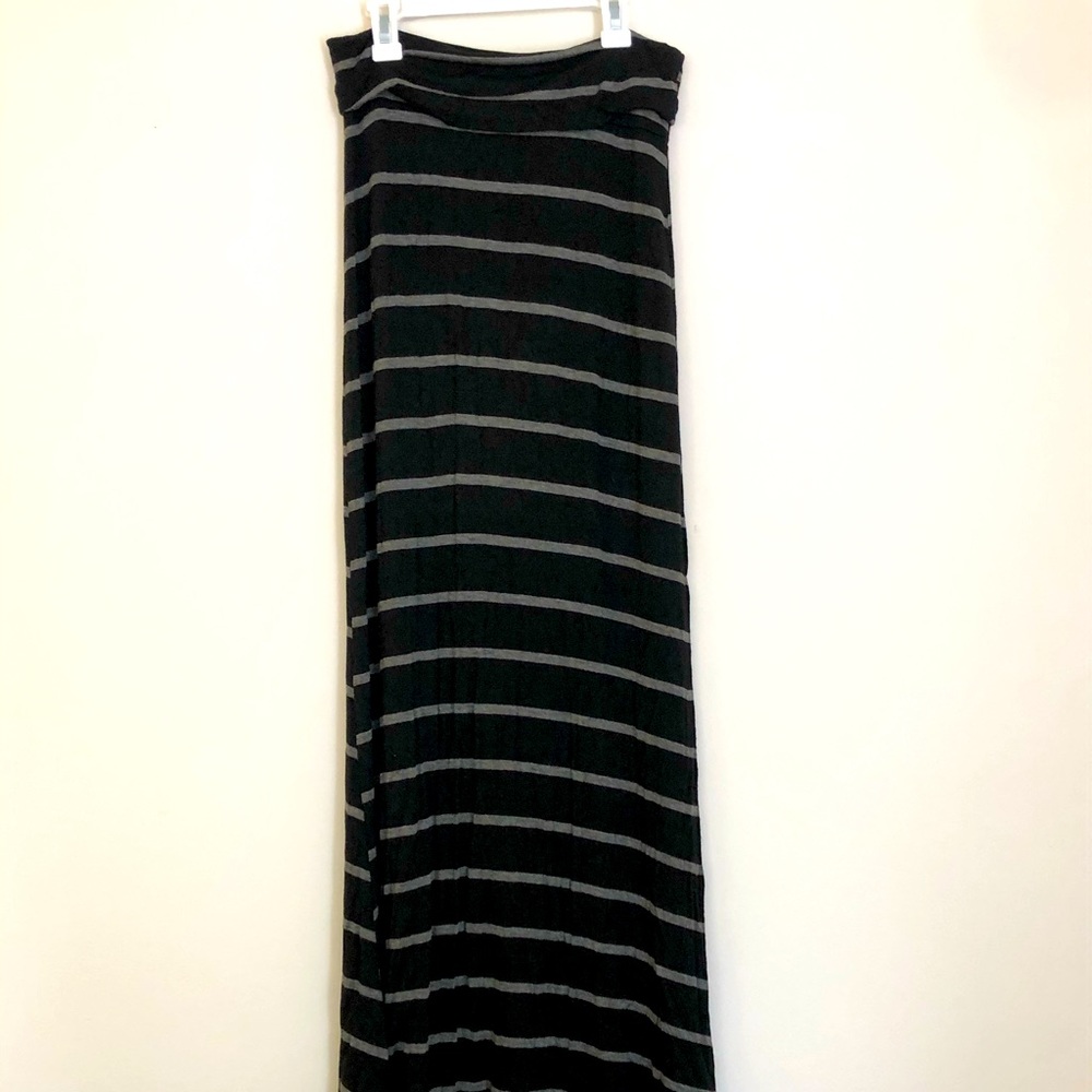 Long Gray/Black Striped Skirt